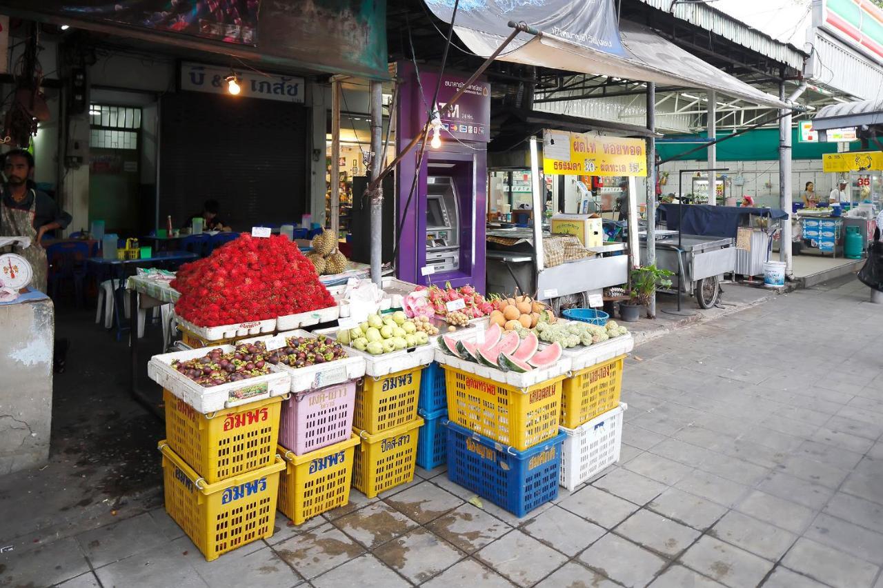 Готель Gems Park Don Mueang Airport And Bts Бангкок Екстер'єр фото